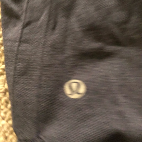 Lululemon Crop leggings-super stretchy - Picture 2 of 4